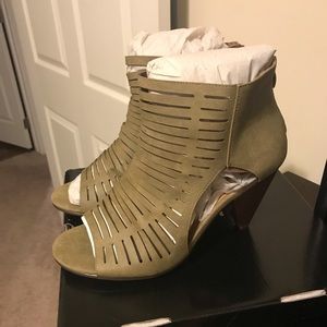 Torrid Peep Toe Heel